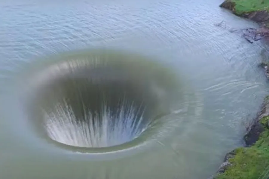 lake berryessa sinkhole sixteen