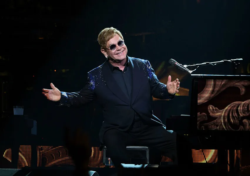 Elton John 35