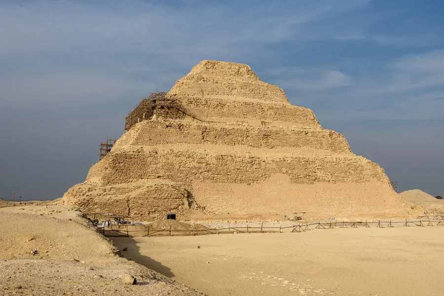 pyramid-of-djoser-67788-70190.jpg