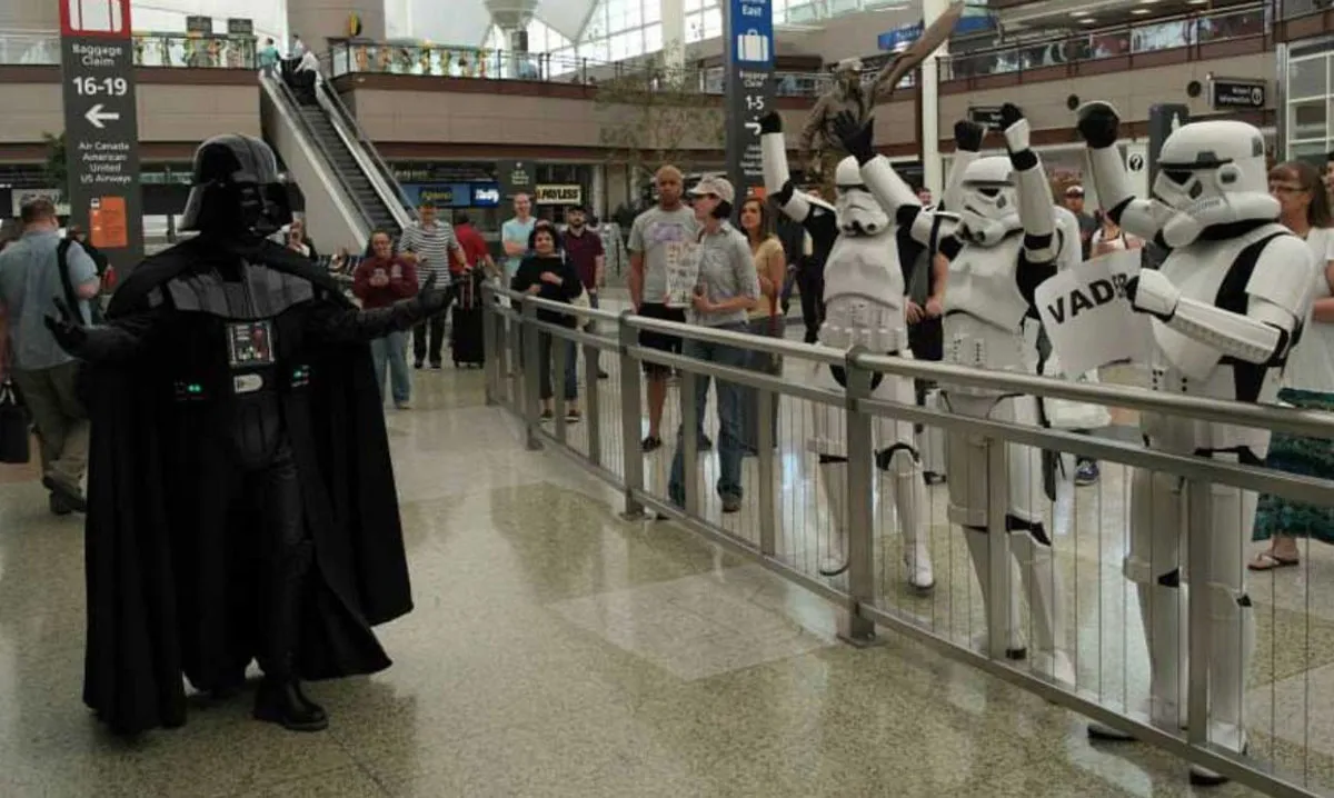 Darth-Vader-Airport-pickup-62922