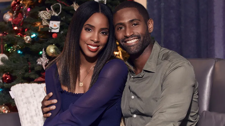 Singer Kelly Rowland Stars In And Produced Merry Liddle Christmas