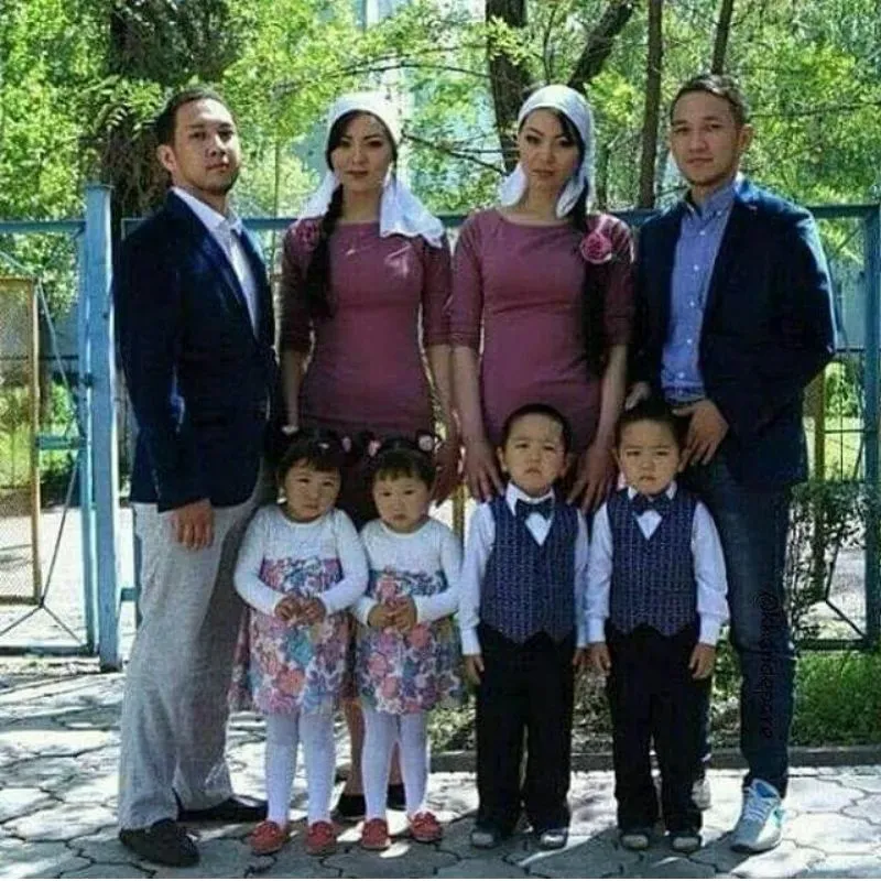 identical twins marry identical twins and give birth to twins