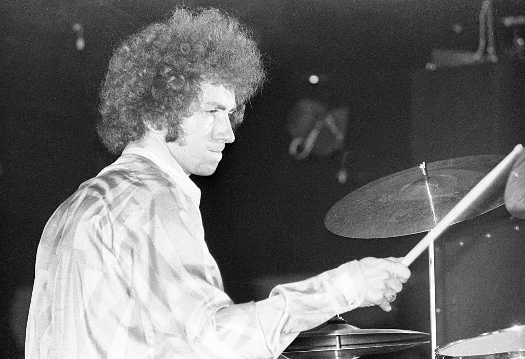 Mitch Mitchell Meshed With Jimi Hendrix